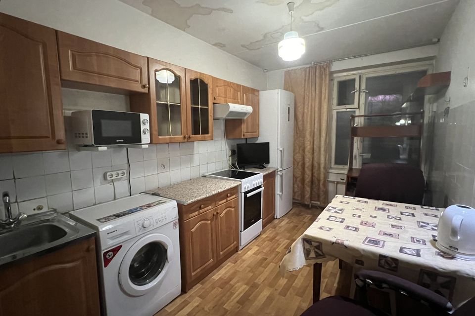 Сдаётся 1-комнатная квартира, 35 м²