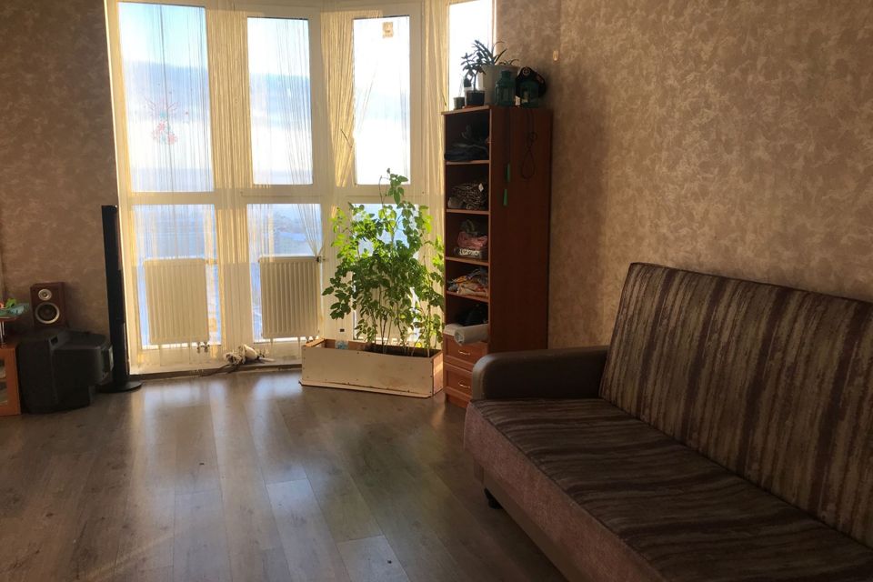 Продаётся 1-комнатная квартира, 47.6 м²