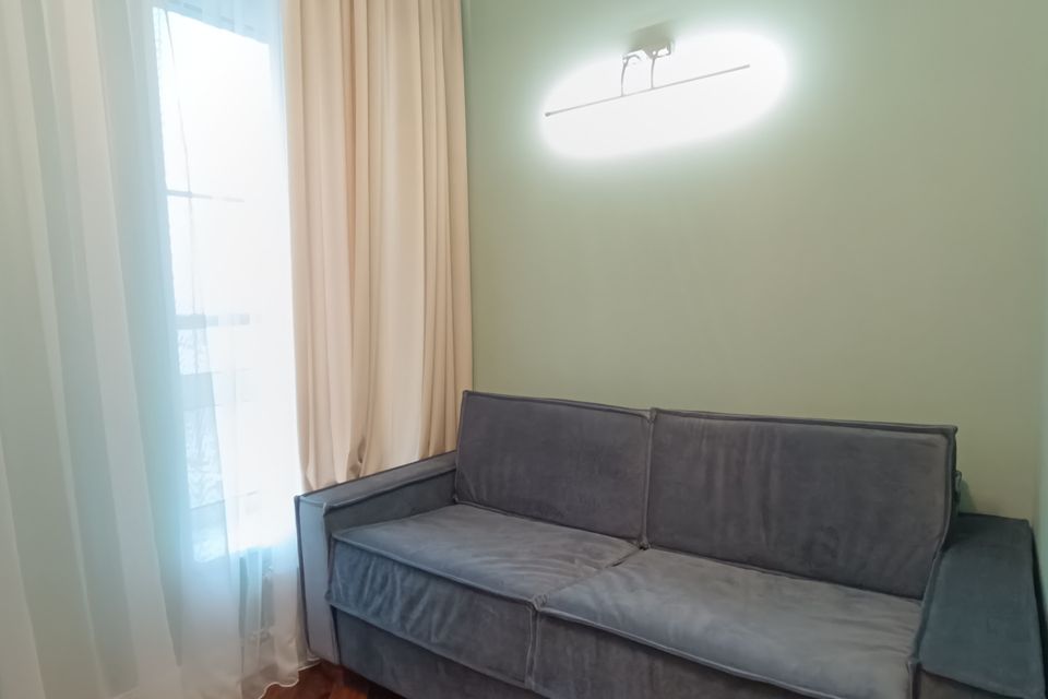 Продаётся 4-комнатная квартира, 87.9 м²