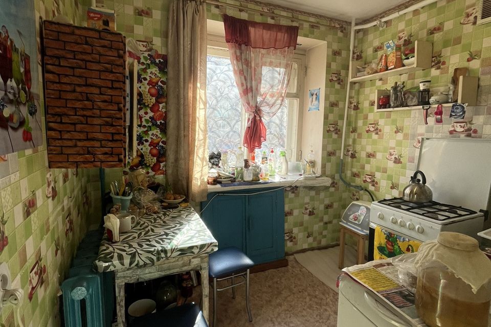 Продаётся 3-комнатная квартира, 51.1 м²