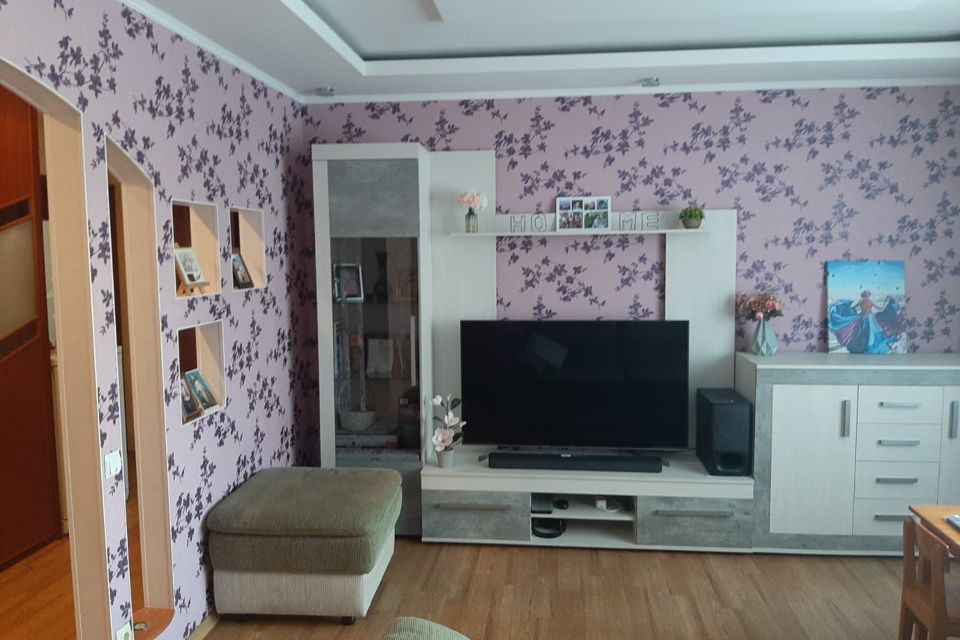 Продаётся 3-комнатная квартира, 65 м²