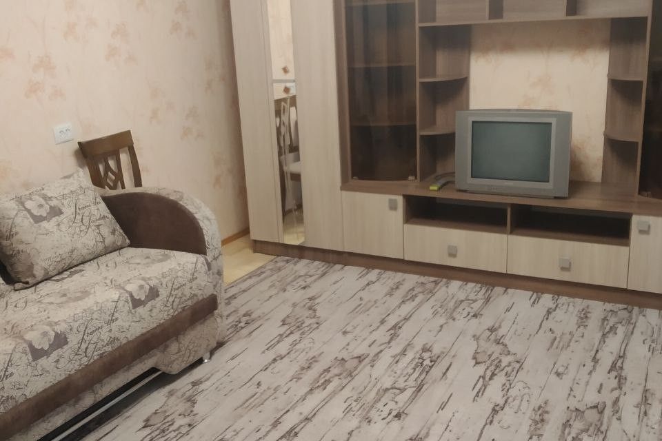 Продаётся 1-комнатная квартира, 41.6 м²