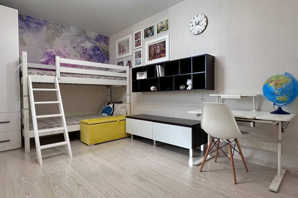 Продаётся 1-комнатная квартира, 43.42 м²