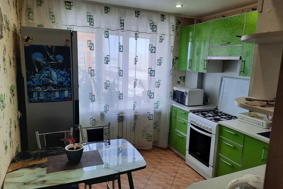 Продаётся 1-комнатная квартира, 38 м²