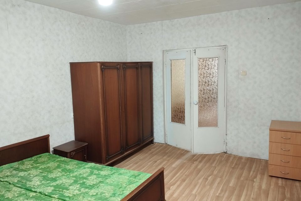 Продаётся 4-комнатная квартира, 98 м²