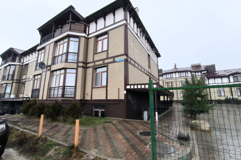 Продаётся 2-комнатная квартира, 83.3 м²
