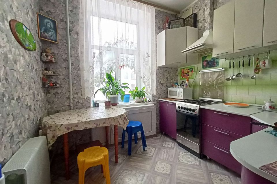Продаётся 3-комнатная квартира, 72.6 м²