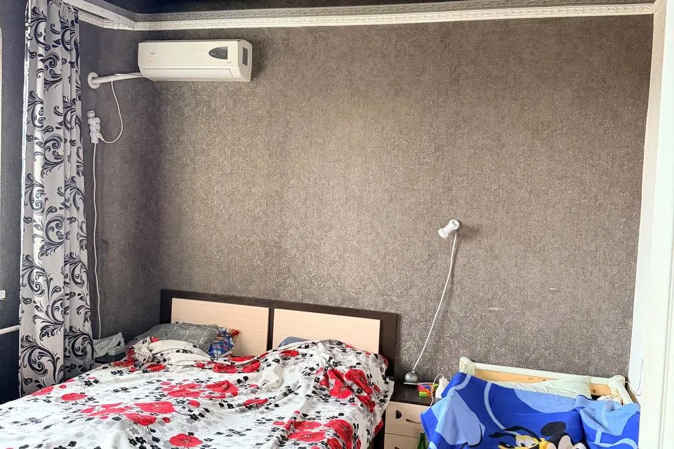 Продаётся 3-комнатная квартира, 714 м²