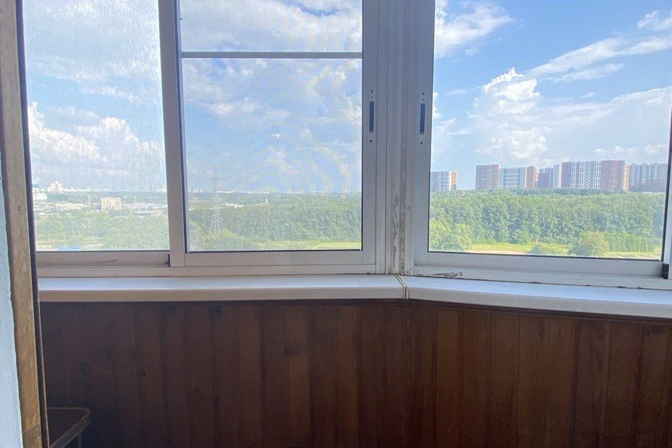 Продаётся 1-комнатная квартира, 37.9 м²