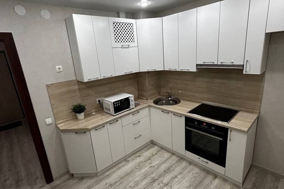 Сдаётся 1-комнатная квартира, 38 м²