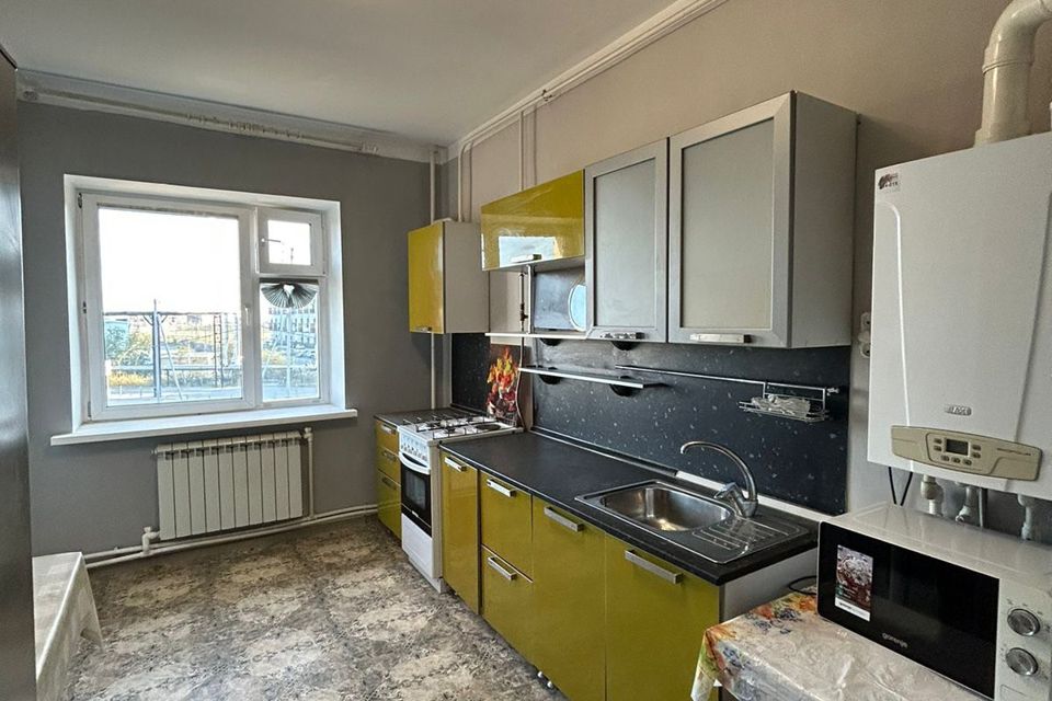 Продаётся 1-комнатная квартира, 42.4 м²