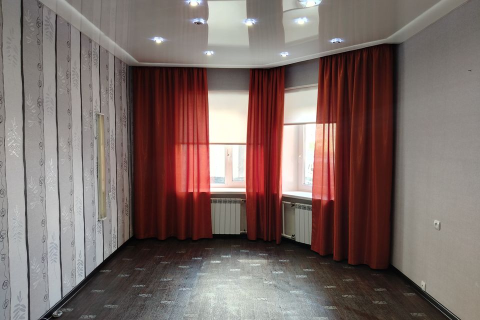 Продаётся 3-комнатная квартира, 67.7 м²