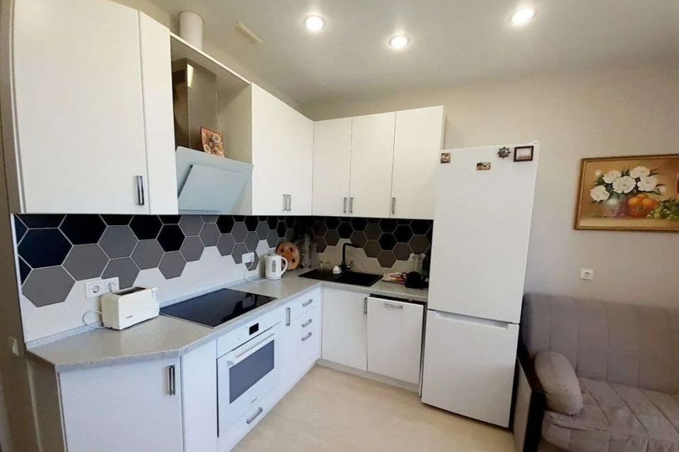 Продаётся 1-комнатная квартира, 43 м²