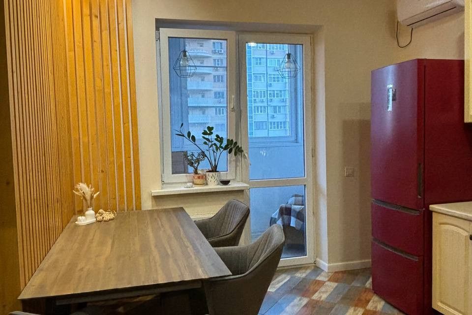 Продаётся 1-комнатная квартира, 46 м²