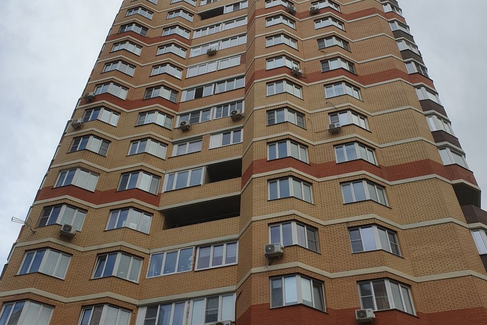 Продаётся 1-комнатная квартира, 43.6 м²