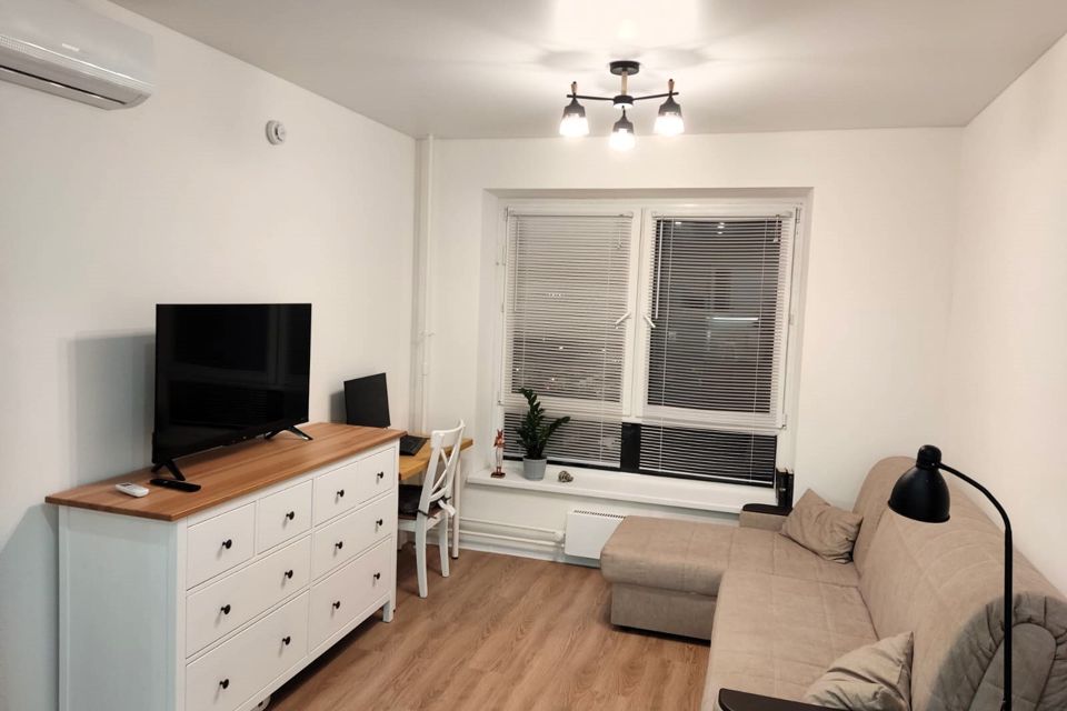 Продаётся 1-комнатная квартира, 35.2 м²