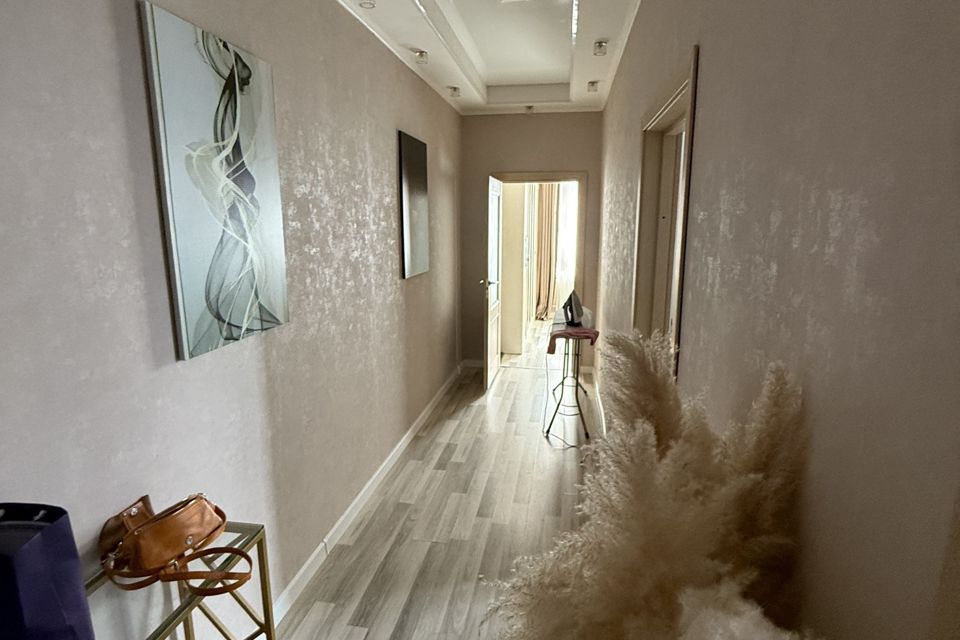 Продаётся 2-комнатная квартира, 67.5 м²