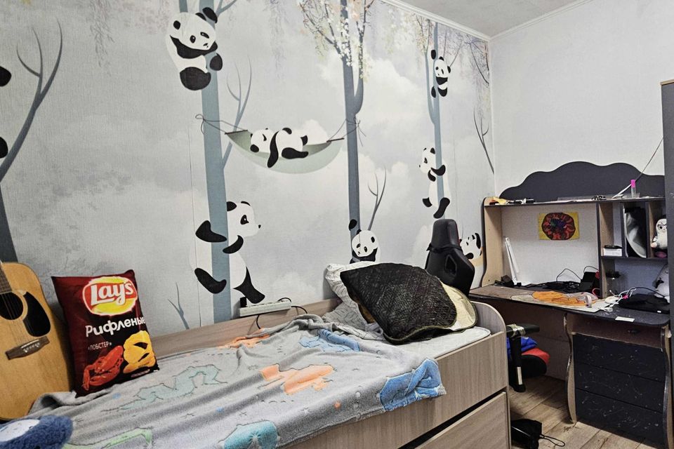 Продаётся 4-комнатная квартира, 83 м²