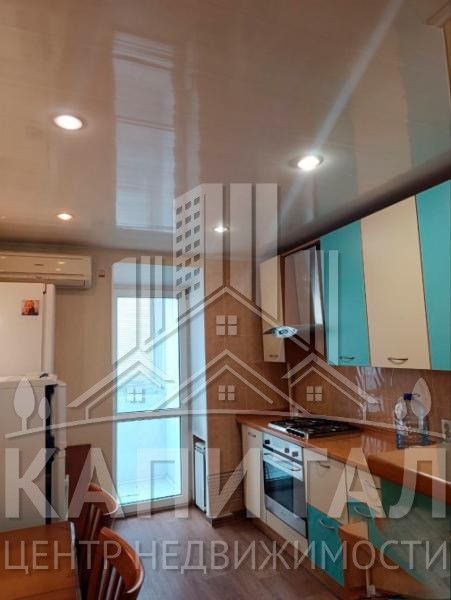 Продаётся 2-комнатная квартира, 77 м²