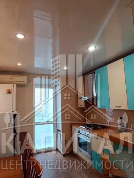 Продаётся 2-комнатная квартира, 77 м²