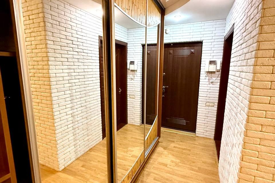 Продаётся 4-комнатная квартира, 84 м²