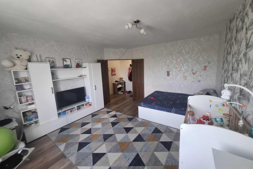 Продаётся 1-комнатная квартира, 38.6 м²