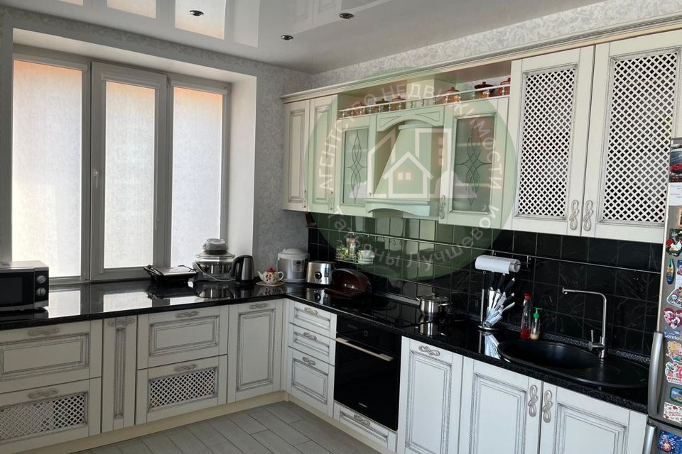 Продаётся 3-комнатная квартира, 86.4 м²