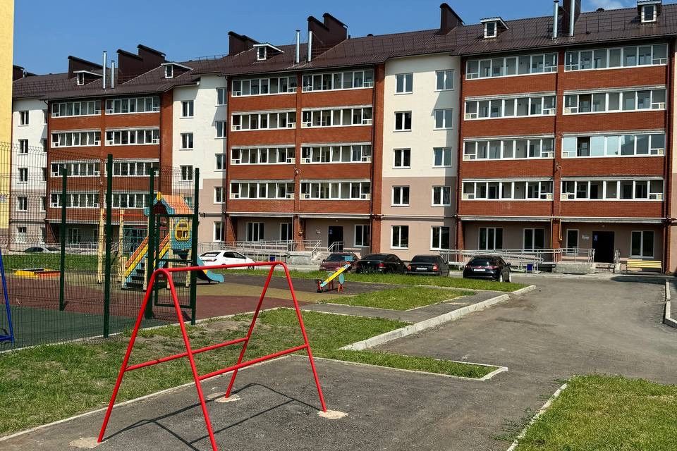 Продаётся 1-комнатная квартира, 37.3 м²