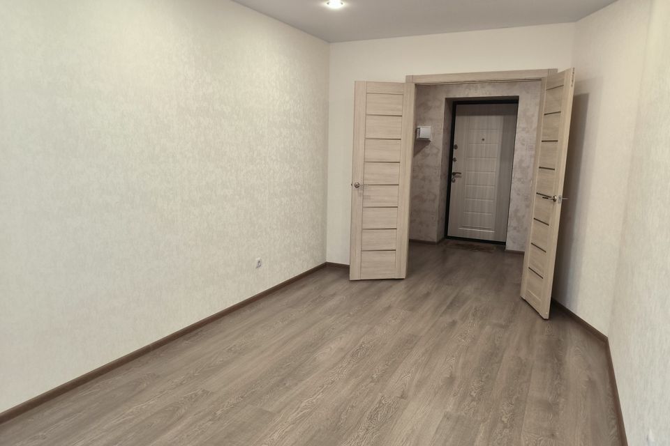 Продаётся 1-комнатная квартира, 38 м²