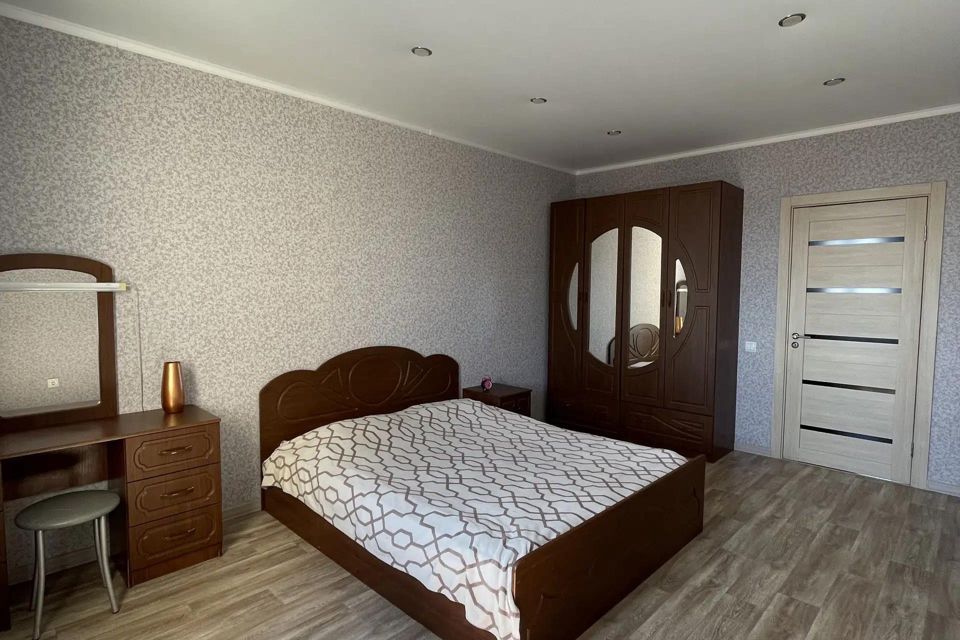 Продаётся 2-комнатная квартира, 67.7 м²