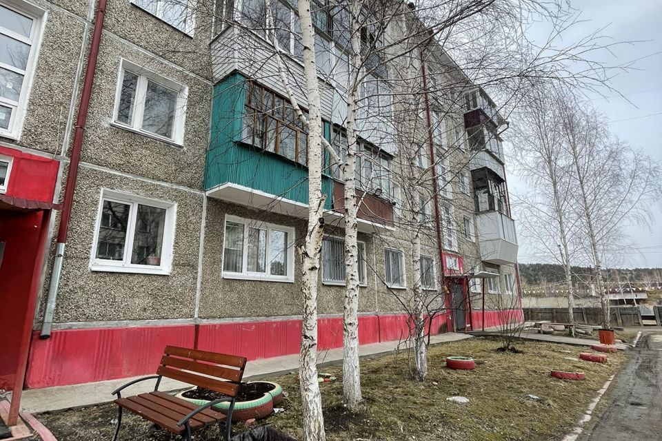 Продаётся 3-комнатная квартира, 60 м²