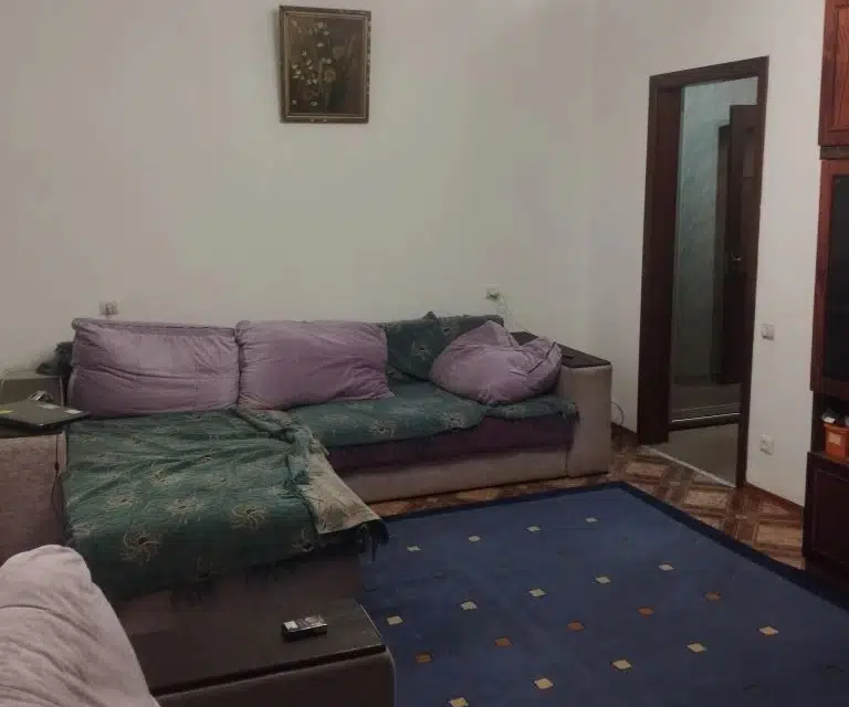 Продаётся 2-комнатная квартира, 54.5 м²