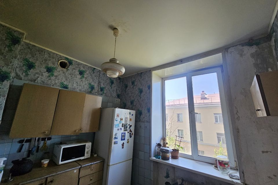 Продаётся 3-комнатная квартира, 87 м²