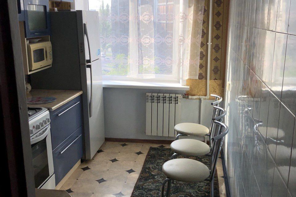 Продаётся 3-комнатная квартира, 63.2 м²