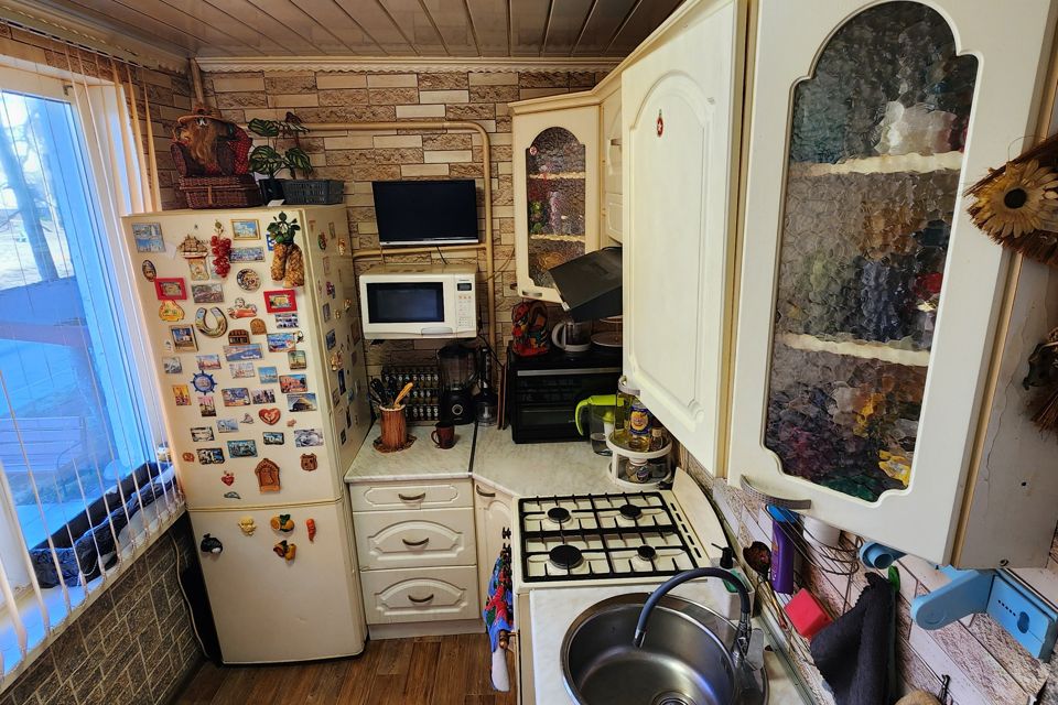 Продаётся 3-комнатная квартира, 51.3 м²