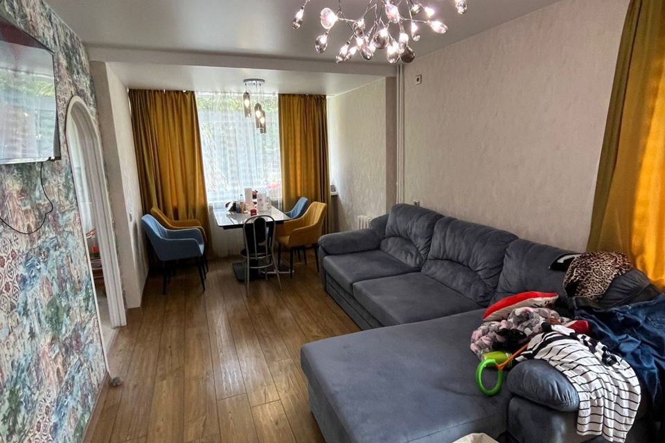 Продаётся 3-комнатная квартира, 70 м²