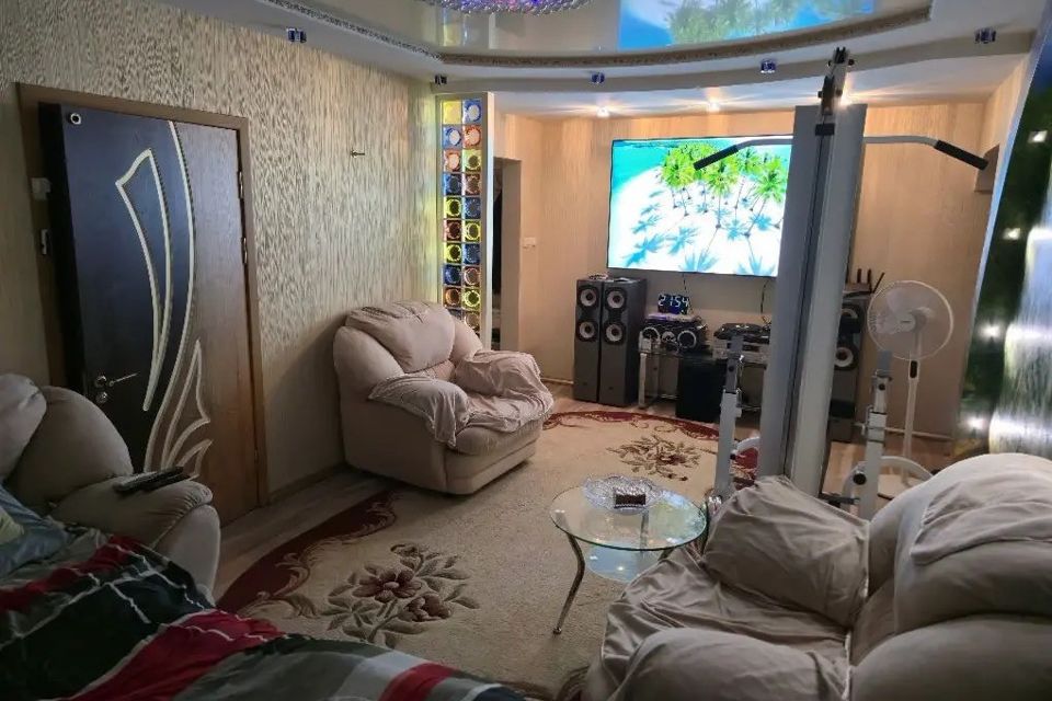 Продаётся 3-комнатная квартира, 74.2 м²