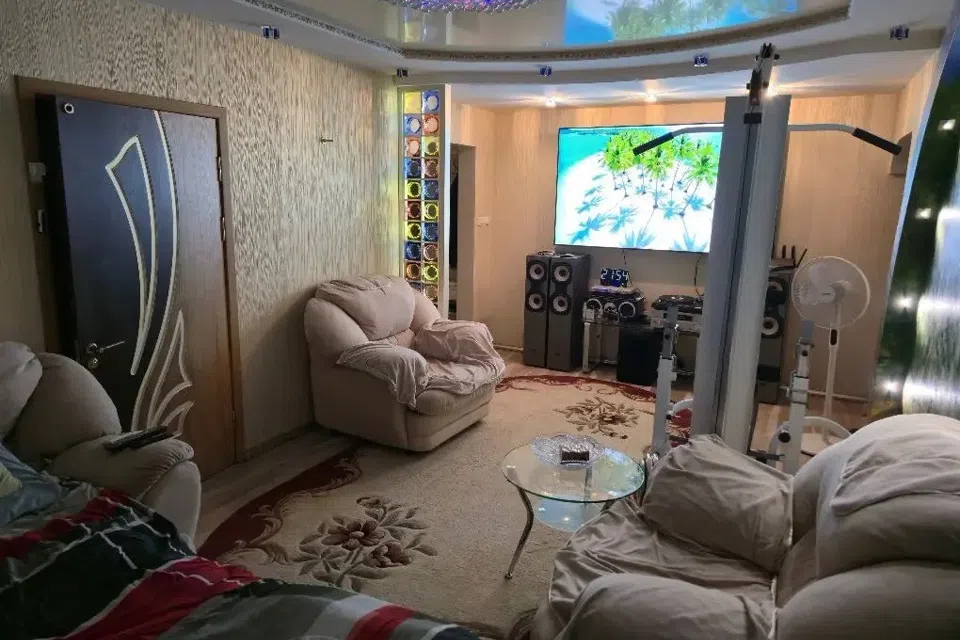 Продаётся 3-комнатная квартира, 74.2 м²