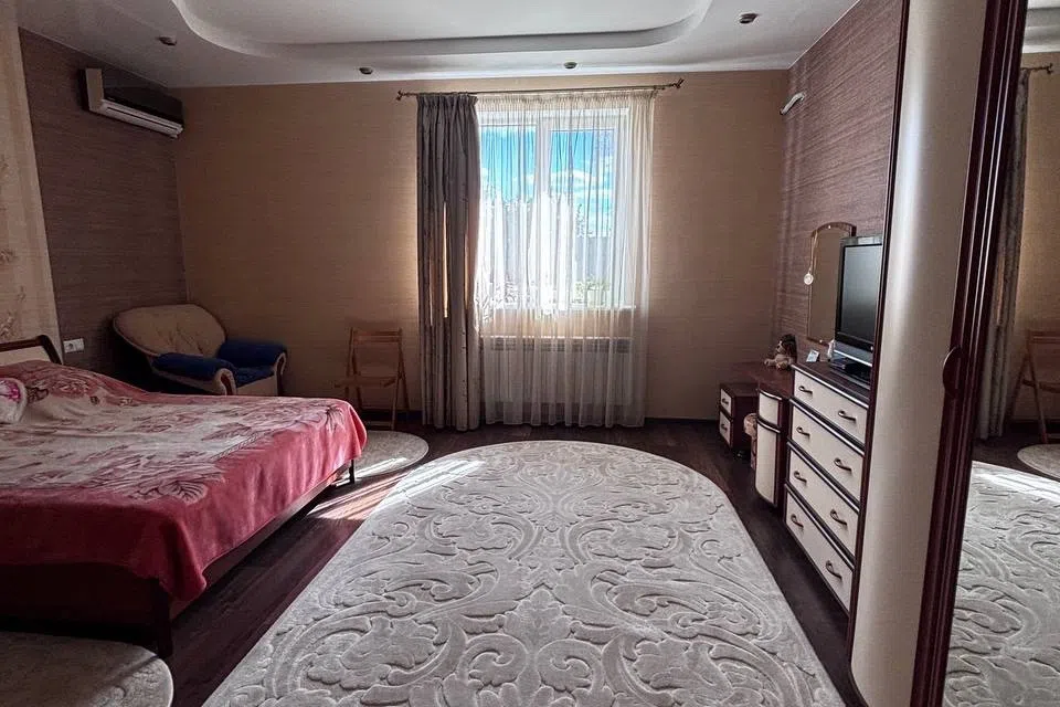 Продаётся 1-этажный дом, 176 м²