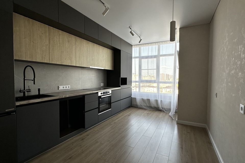 Продаётся 2-комнатная квартира, 56 м²