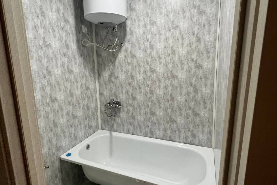 Продаётся 3-комнатная квартира, 58.3 м²