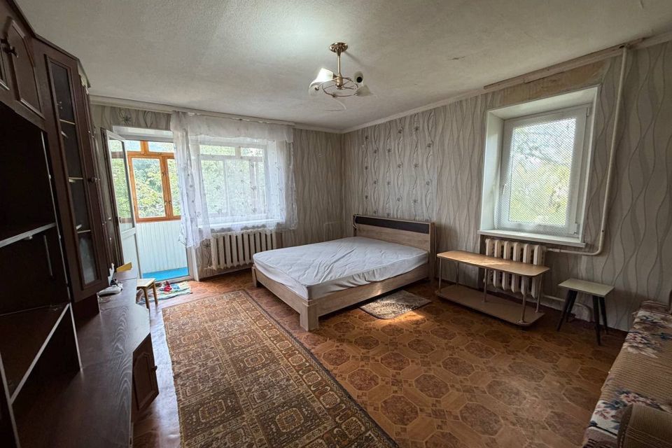 Продаётся 1-комнатная квартира, 37 м²