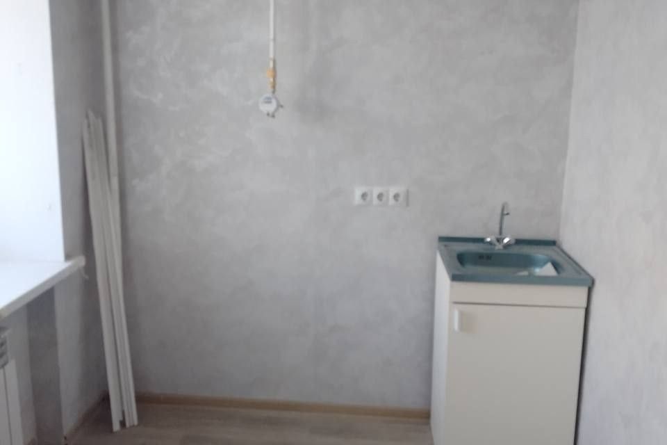 Продаётся 3-комнатная квартира, 61.3 м²