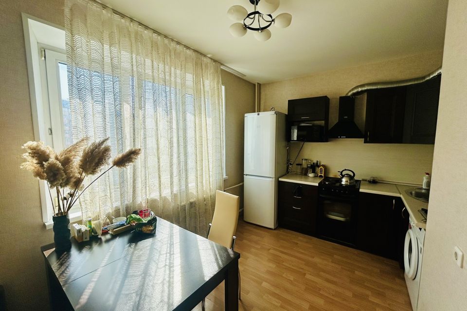 Продаётся 1-комнатная квартира, 38.6 м²