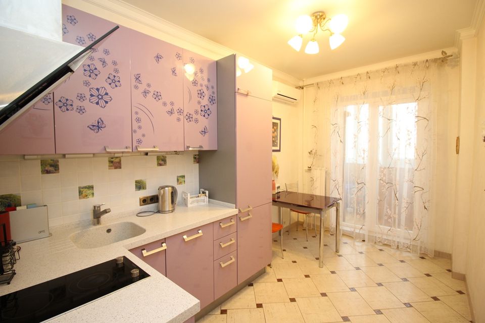 Сдаётся 1-комнатная квартира, 38 м²