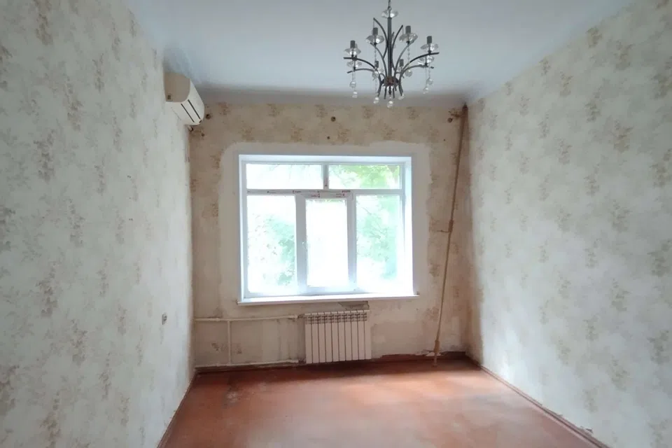 Продаётся 3-комнатная квартира, 56 м²