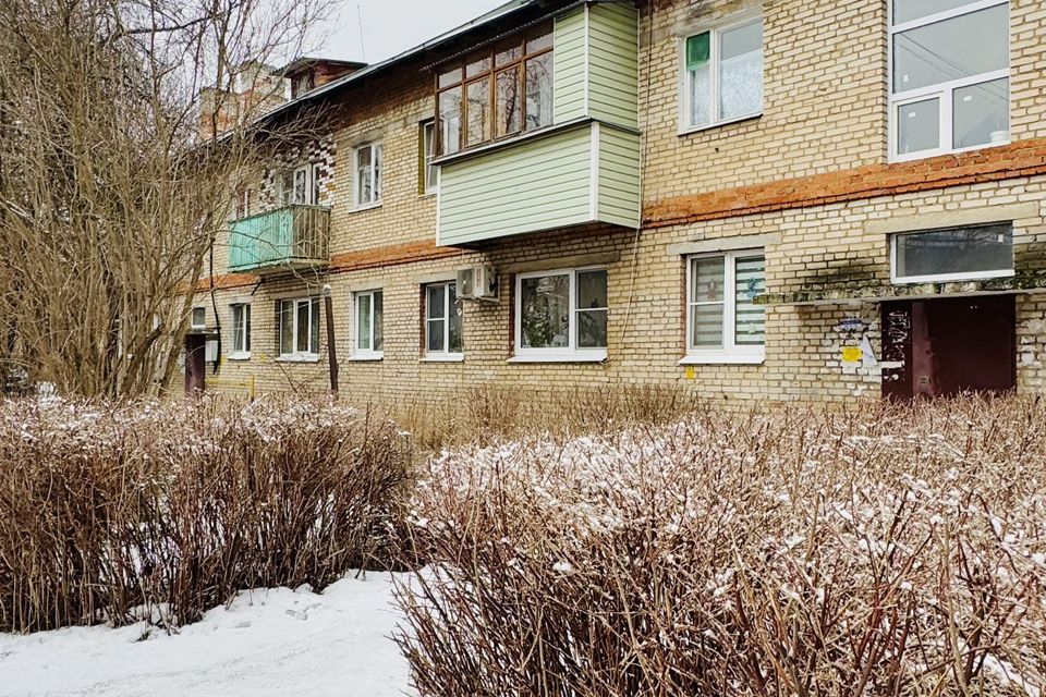 Продаётся 4-комнатная квартира, 120 м²