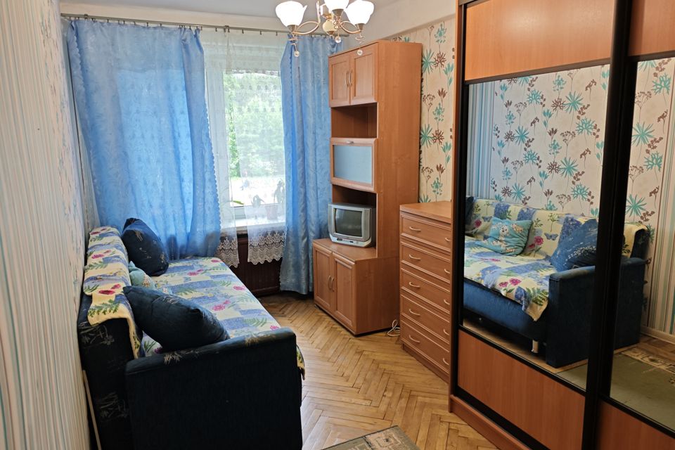 Продаётся 3-комнатная квартира, 58.6 м²