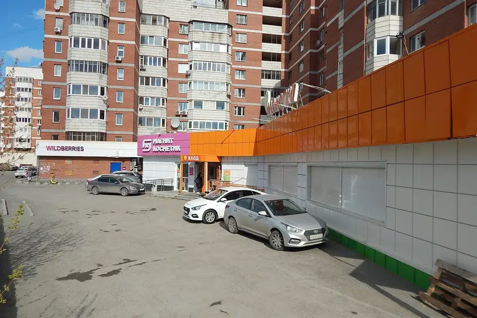Продаётся торговое помещение, 1041.9 м²