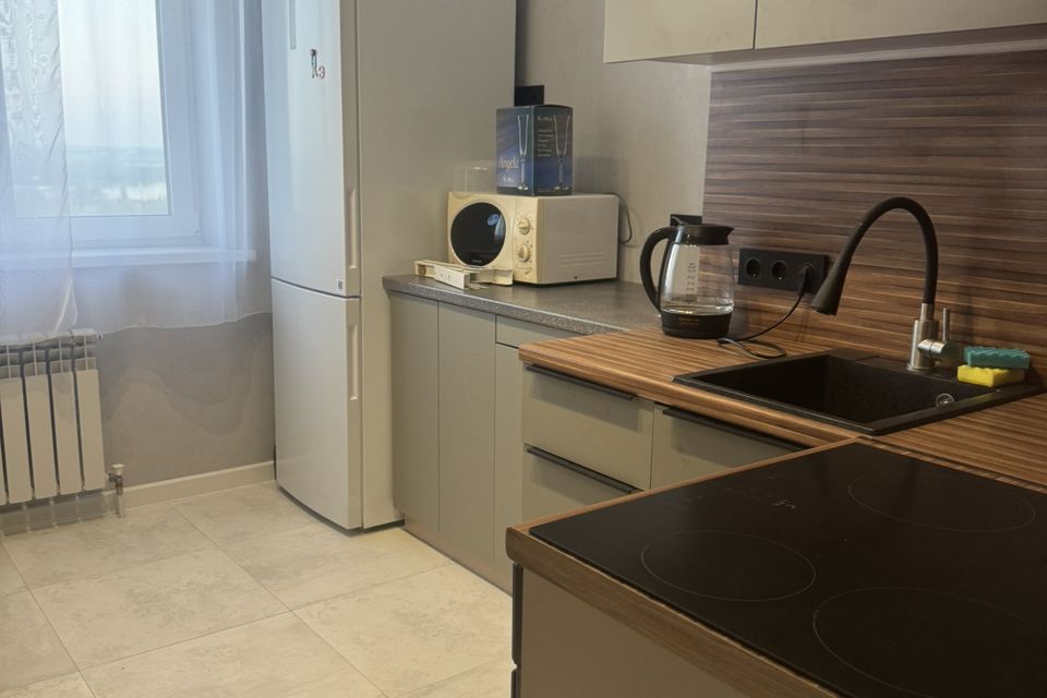 Сдаётся 1-комнатная квартира, 42.3 м²